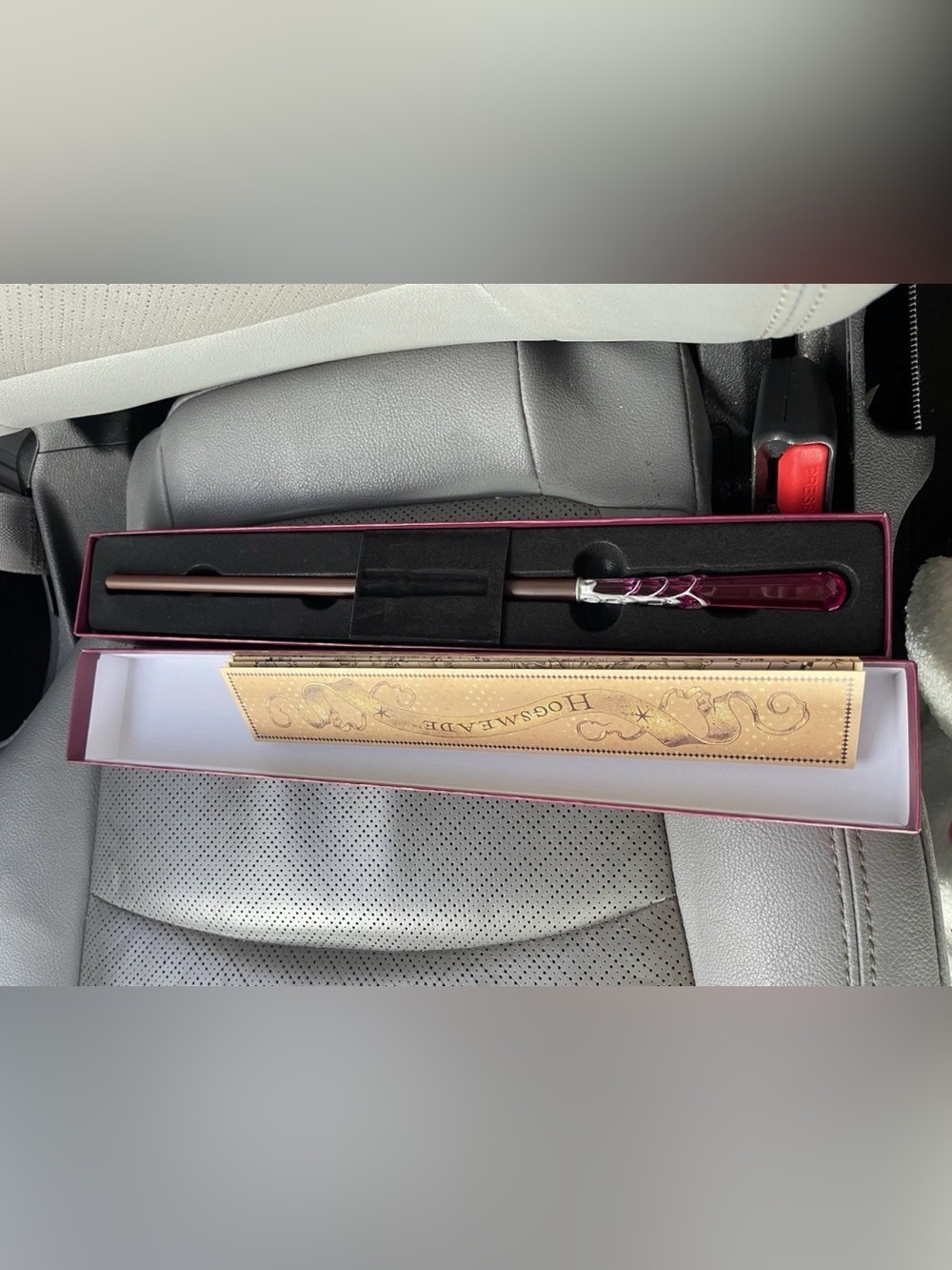 Universal studios harry potter SERAPHINA PICQUERY wand